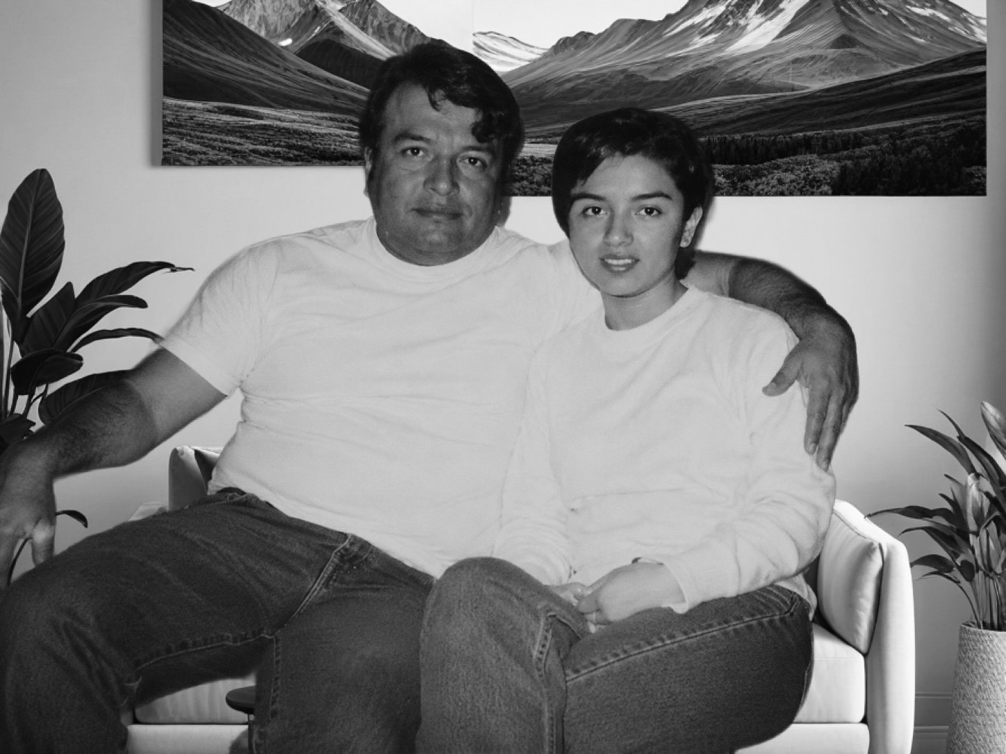 Karina Sánchez junto a su padre, el Dr. Fernando Sánchez.